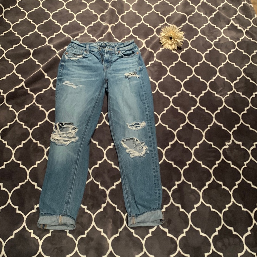 American eagle rip jeans